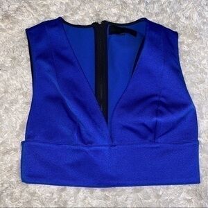 Kendall & Kylie Medium Blue Crop top